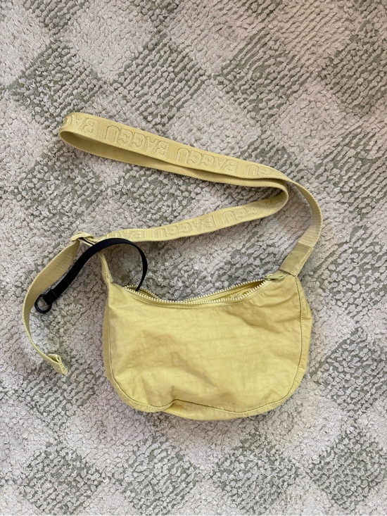 BAGGU Handbags - BAGGU Small Nylon Crescent Bag Butter Yellow